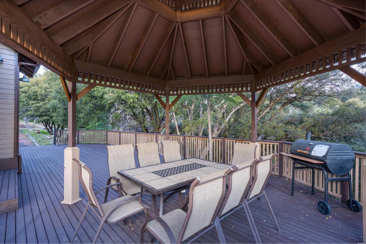 Casa Rio Yosemite -Waterfall Plus 9 Acres Oakhurst Exterior photo